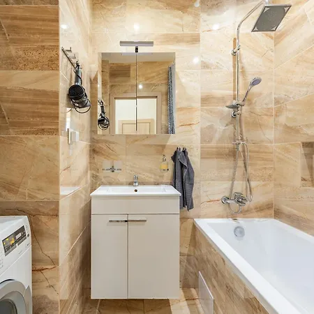 Apartment Charming Flat, Steps From Castle - Historic Part Bratislava