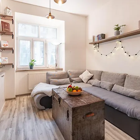 Apartmán Charming Flat, Steps From Castle - Free Parking Bratislava